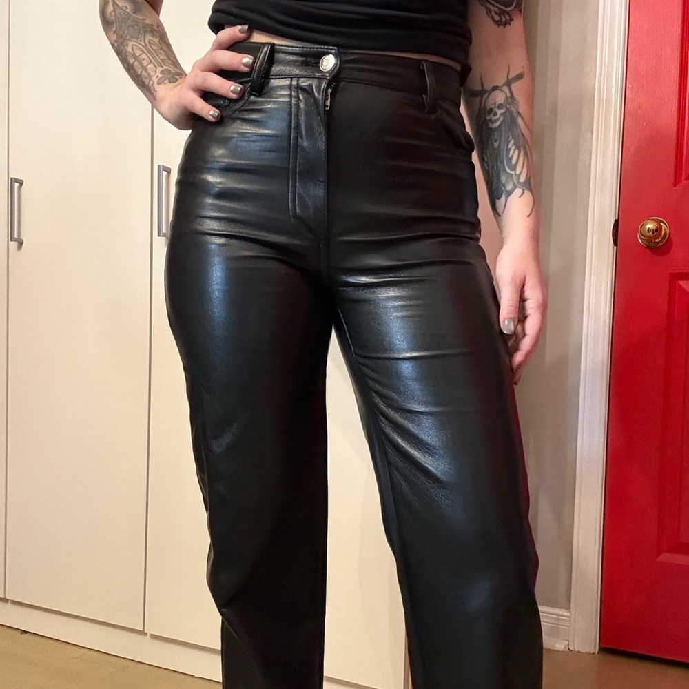 Aritzia Wilfred Melina Straight Black Leather Pants
